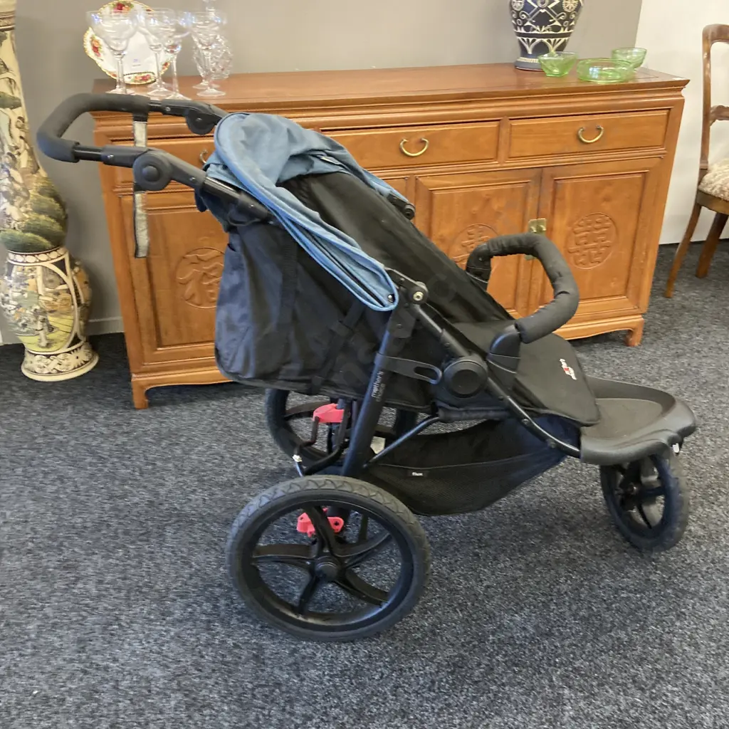 Mothers Choice 3 Wheel Stroller Image 1++